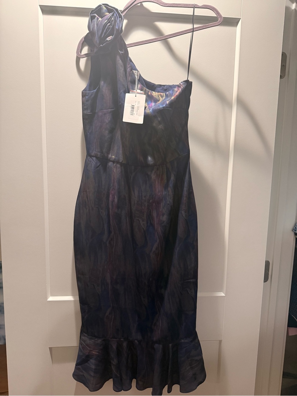 One shoulder oil slick print evening dress